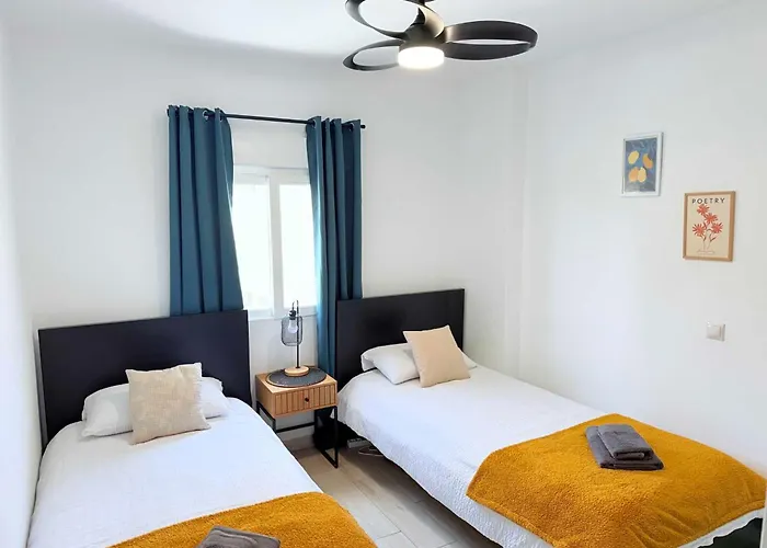 Hdfm Collection - Yumbo Paradise Apartament *