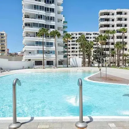 Hdfm Collection - Yumbo Paradise Apartament *